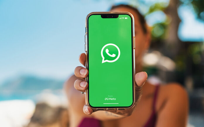 WhatsApp Mikrofon Hatası: Kullanıcı Gizliliği Risk Altında mı?