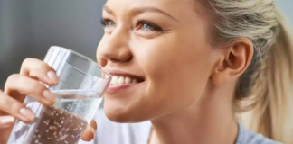 Su içmenin faydaları neler? Günde kaç litre su içilmeli?