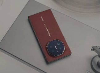 Huawei, üçe katlanan Mate XT için yeni görüntüler paylaştı!