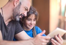 Dijital dünyada sağlıklı alışkanlıklar geliştirmek: Aileler için 10 adım