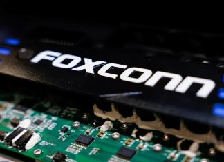 Foxconn küresel üretim ağıyla Trump tarifelerine karşı avantajlı