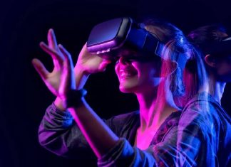 Samsung XR başlığı üzerinde çalışıyor