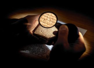 Yapay zeka ile antik metinlerin sırları çözülüyor!