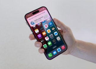 Siri’nin yapay zeka güncellemelerini iOS 18.5’e erteleyebilir