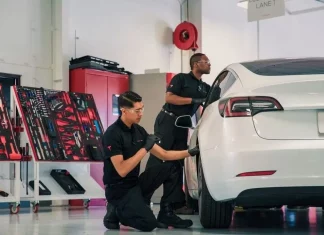 Tesla, servis şikayetlerini yapay zeka ile çözüyor!