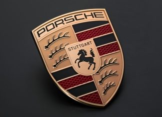 Porsche batarya planlarını rafa kaldırıyor