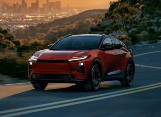 Yeni Toyota C-HR modeli geliyor