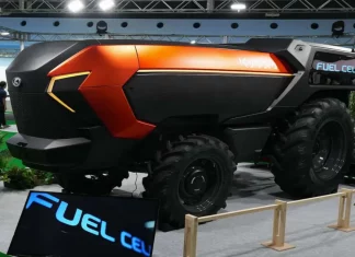 Hidrojenle çalışan sürücüsüz traktör tanıtıldı