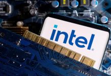 Intel’in çip üretim geliri düştü