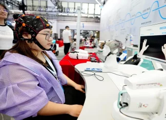 Çin beyin çipi alanında gaza bastı