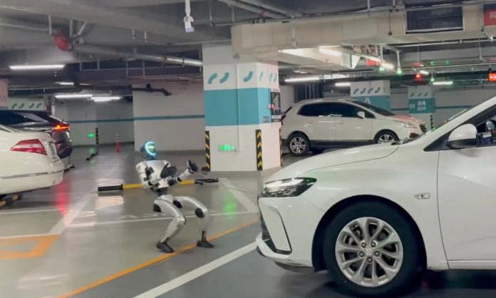 İnsansı robot rekor kırdı