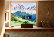 Şeffaf monitör resmen tanıtıldı