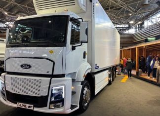 Ford yeni elektrikli kamyonunu tanıttı