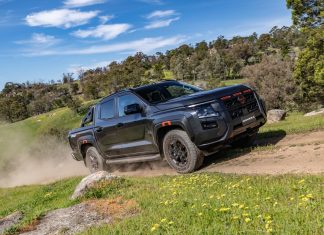 Yeni Nissan Navara duyuruldu