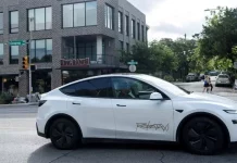 Tesla Robotaksi güven vermiyor