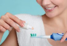 Ağız Bakımında Yeni Dönem: Şarjlı Diş Fırçaları Neden Gündemde? Şarjlı diş fırçaları