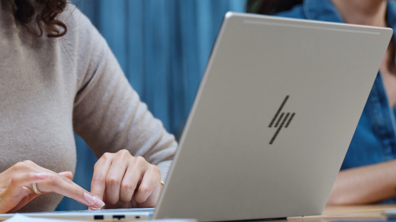 HP Snapdragon X2 Elite laptop