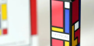 Renkli Artpical Mondrian DAC Küresel Pazarda Genişliyor Artpical Mondrian USB-C DAC