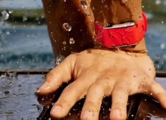 Google Yeni Fitbit Fitness Bilekliği Modelini Tanıttı