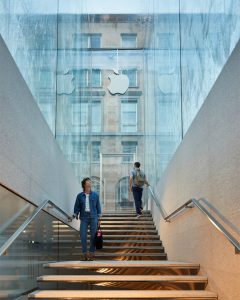 Apple Piazza Liberty