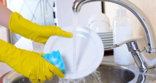 Bulaşıkları makineye atmadan önce temizlemeyin! İşte nedeni